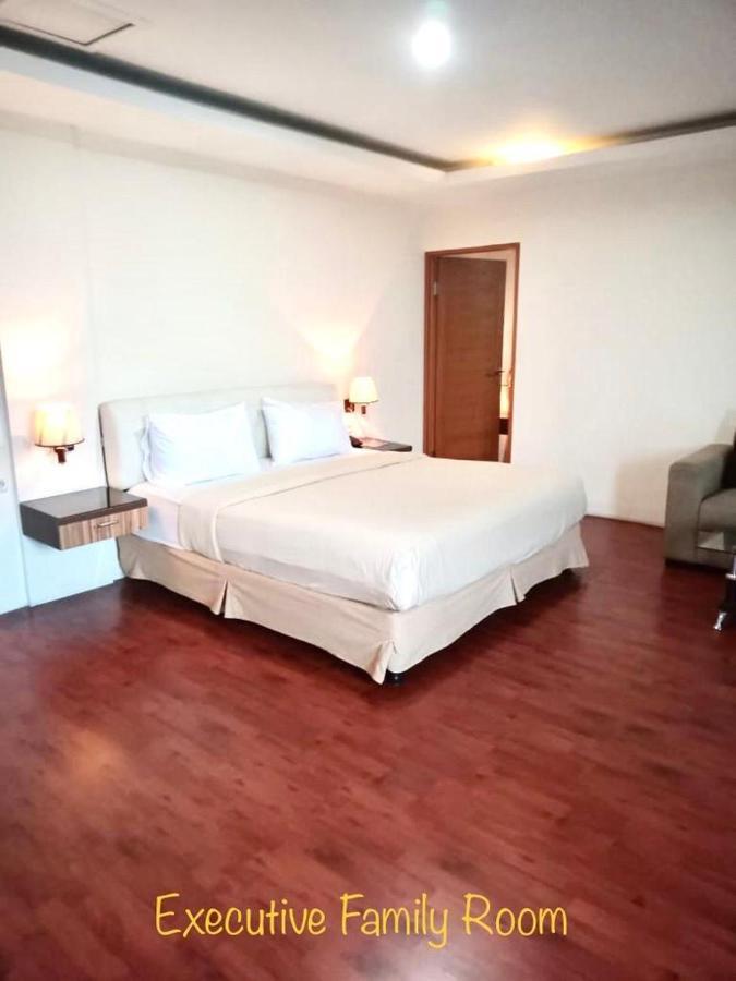Kasira Residence Peladen Exterior foto